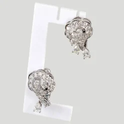 Boucles d'oreilles or blanc diamants