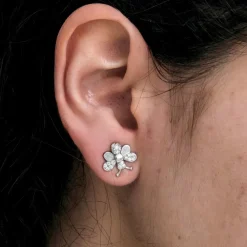 Boucles d'oreilles or blanc diamants