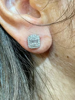 Boucles d’oreilles or blanc diamants