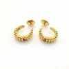 Boucles d'oreilles or jaune, diamants, rubis