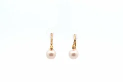 Boucles d'oreilles or jaune, perles de culture et diamants
