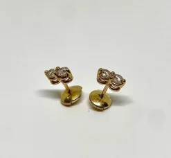 Boucles d’oreilles or jaune et diamants