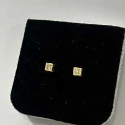 Boucles d’oreilles or jaune diamant