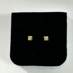 Boucles d’oreilles or jaune diamant