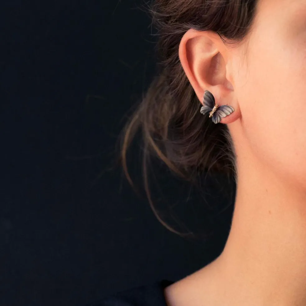 Boucles d'oreilles papillons en or, émail et diamants