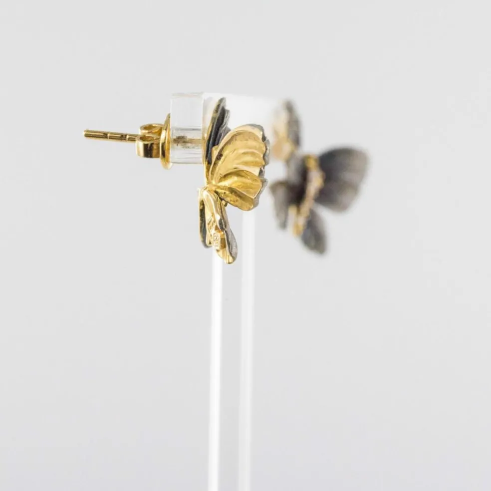 Boucles d'oreilles papillons en or, émail et diamants