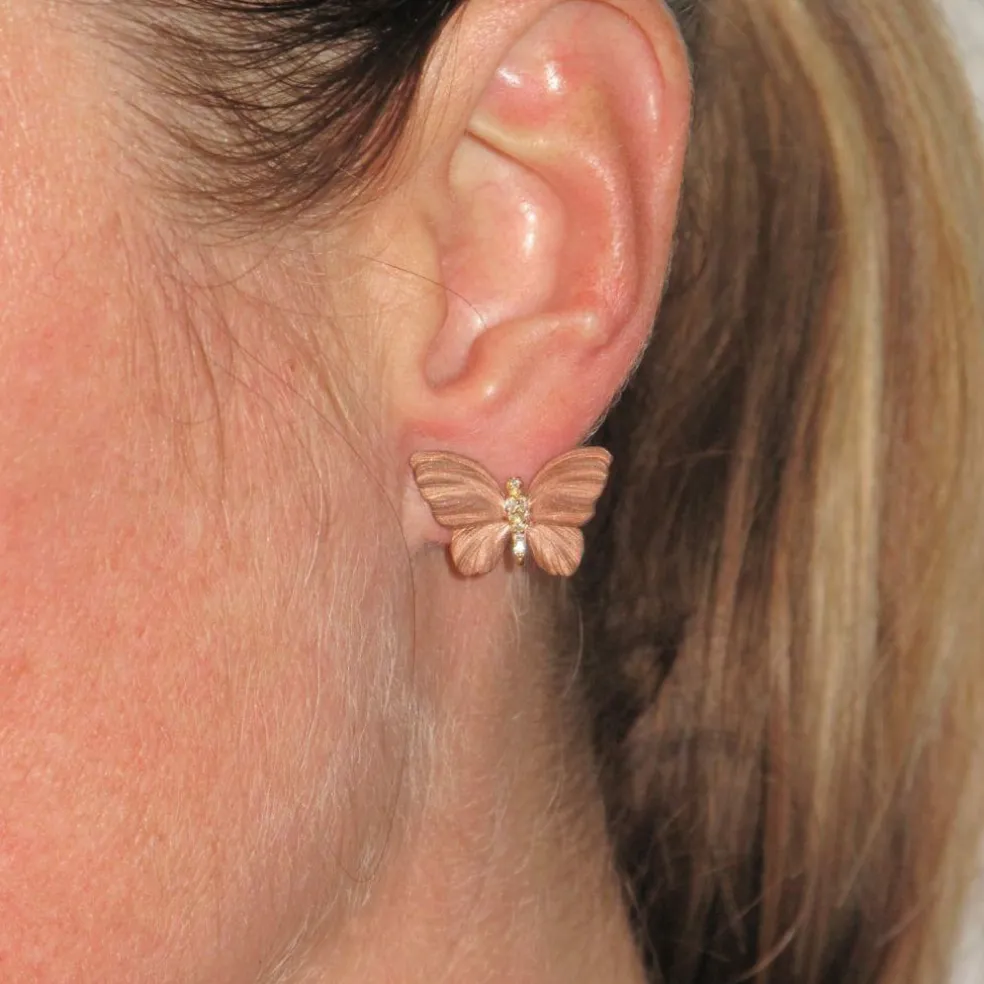 Boucles d'oreilles papillons en or, émail et diamants