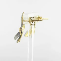 Boucles d'oreilles papillons en or, émail et diamants