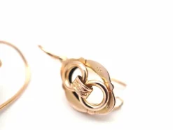Boucles d'oreilles pendantes en or rose fin XIXe siècle