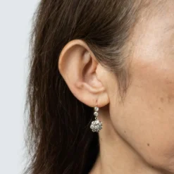 Boucles d'oreilles pendantes en or 14 carats avec diamants de 2,50 ct et pierres précieuses de style victorien antique