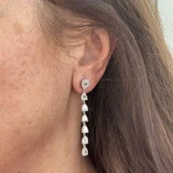 Boucles d'oreilles pendantes en diamant