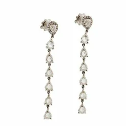 Boucles d'oreilles pendantes en diamant