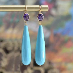 Boucles d'oreilles pendantes améthystes et turquoises