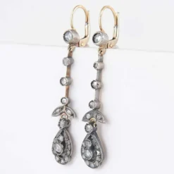 Boucles d'oreilles pendantes Diamants