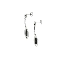 Boucles d'oreilles pendantes avec diamants