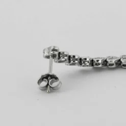 Boucles d'oreilles pendantes coeur diamants