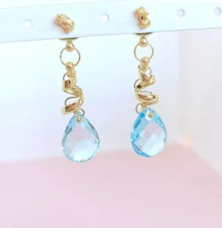 Boucles d'oreilles Pendantes Topazes bleues