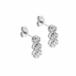 Boucles d'oreilles pendantes diamants