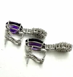 Boucles d'oreilles pendantes améthystes et diamants taille brillant