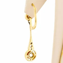 Boucles d'oreilles pendantes en diamant