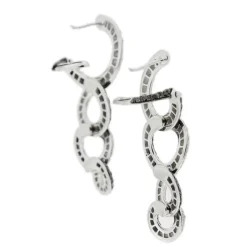 Boucles d'oreilles pendantes diamants noirs et blancs