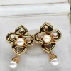 Boucles d'oreilles perlées anciennes