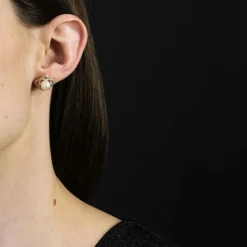 Boucles d'oreilles perles diamants ajourées