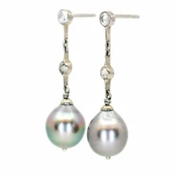 Boucles d'oreilles perles de Tahiti, diamants