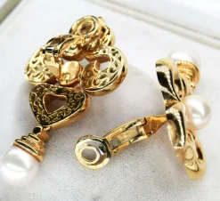 Boucles d'oreilles perlées anciennes