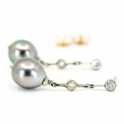 Boucles d'oreilles perles de Tahiti, diamants