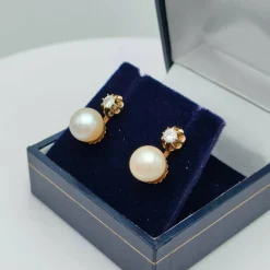 Boucles d'oreilles perles & diamants