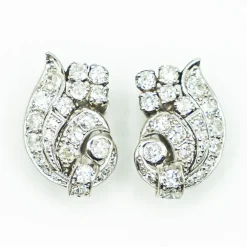 Boucles d'oreilles platine diamants