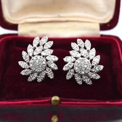 BOUCLES D'OREILLES PLATINE 14 g - DIAMANTS 3,10 CT