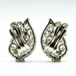 Boucles d'oreilles platine diamants