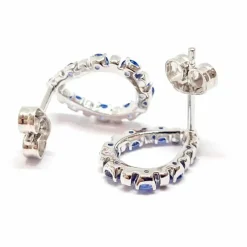 Boucles d'oreilles poire saphirs diamants or blanc