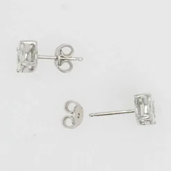 Boucles d'oreilles puces diamants or blanc