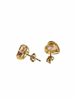 Boucles d’oreilles puces en or jaune en forme de cœur