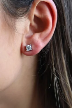 Boucles d'oreilles Puces Or blanc Diamant
