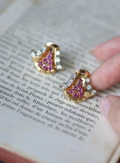 Boucles d'Oreilles Rétro Or Rose, rubis, et diamants