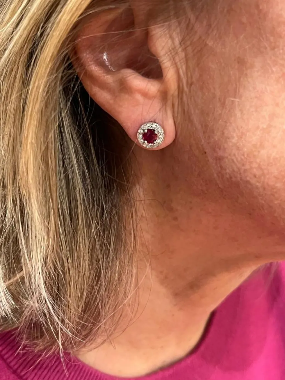 Boucles d'Oreilles Rubis Birman Diamants Or Gris 18 Carats