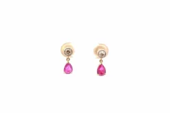 Boucles d’oreilles rubis et diamants