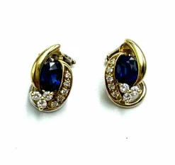 Boucles d'oreilles saphir et diamants