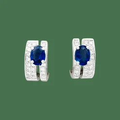 Boucles d'oreilles saphirs, diamants, or blanc.
