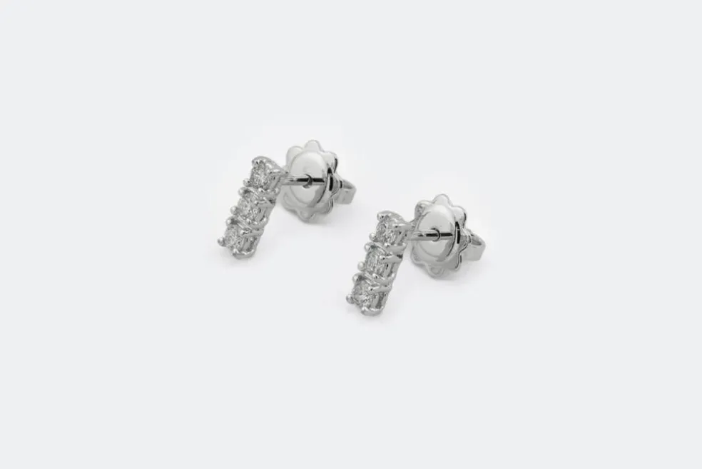 Boucles d'oreilles Trilogie en or blanc et diamants