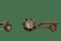 Boucles d'oreilles victoriennes en or jaune et diamants taille rose