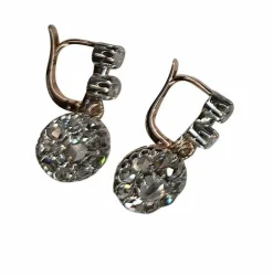 Boucles d'oreilles victoriennes avec diamants taille rose délicats