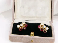 Boucles d’oreilles vintage en or, diamants et grenats