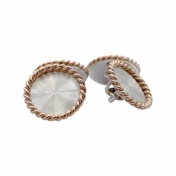 Boutons de manchette en deux tons d'or.