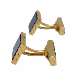 Boutons de manchette en or jaune et lapis lazuli.