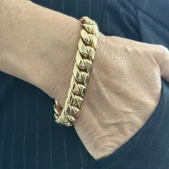 Bracelet à chaîne gourmette